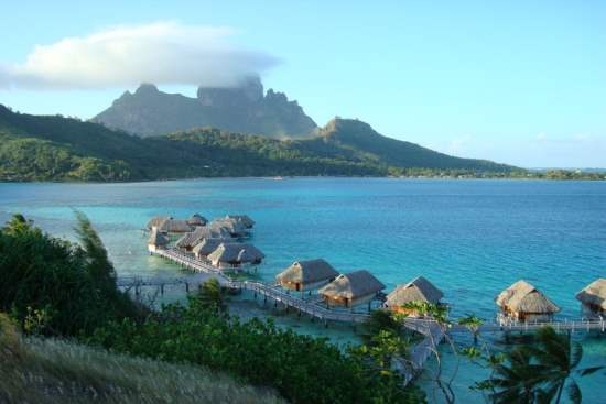 Bora Bora : The Most Beautiful Island in the World